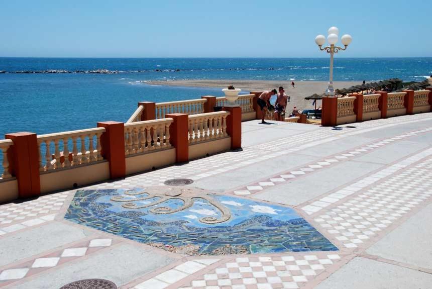 Apartamento Playa Benalmadena Las Golondrinas Luaran gambar